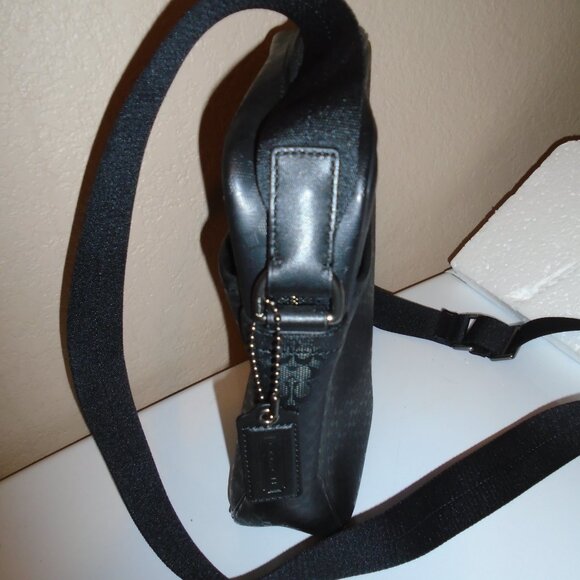 NEW COACH UNISEX SIGNATURE C LOGO BLACK GUNMETAL FLIGHT BAG PURSE TOTE F70848 - Picture 3 of 11